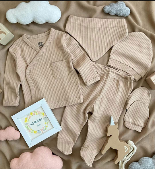 ست ۵ تیکه بیمارستانی کرم کبریتی